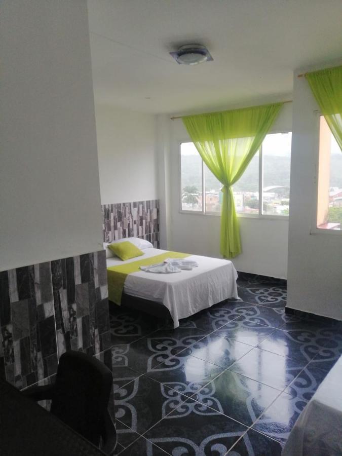 Hotel Luis Angel Mocoa Exteriör bild
